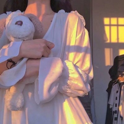 科学怪人对地底怪兽