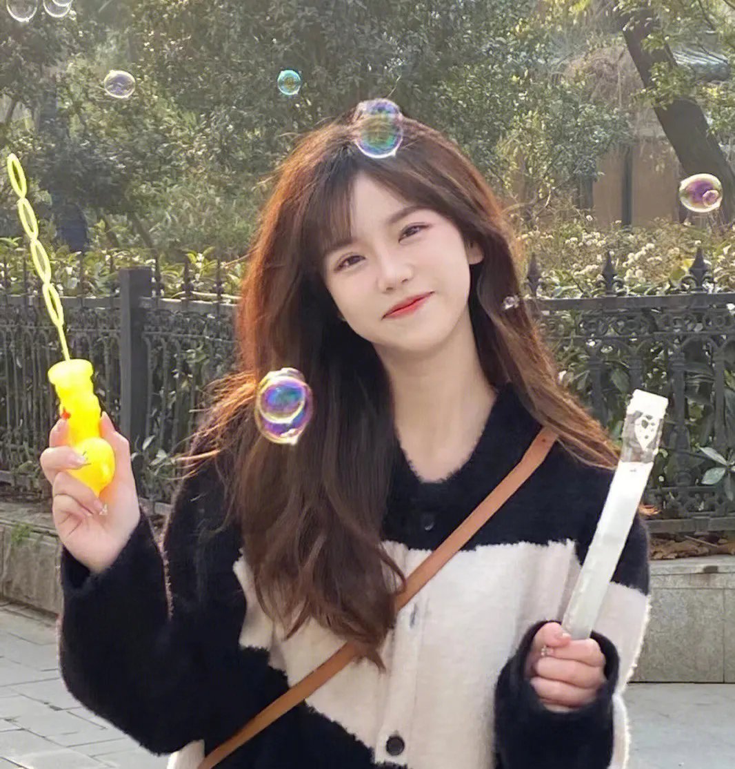 相亲被拜金女羞辱当晚复仇